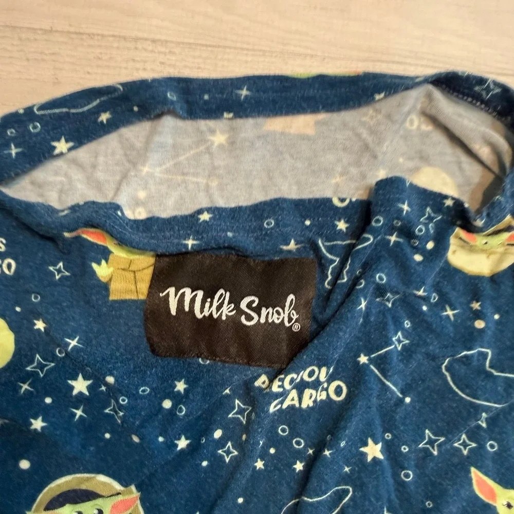 Milk‎ Snob x Star Wars multiuse cover baby Yoda